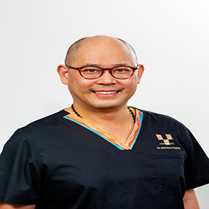 Dr Johnson Huang