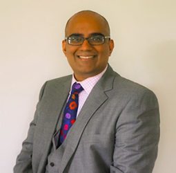 Dr Puneet Titoria