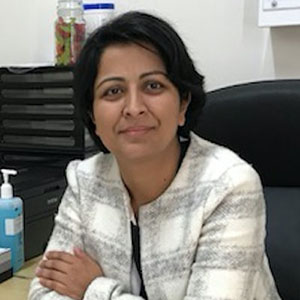 Dr Himani Joshi