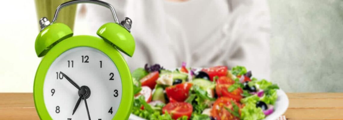 Intermittent Fasting: A Modern Strategy for Controlled Caloric Intake